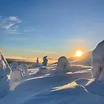ヴィラ Karhuntaehti *