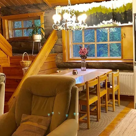 Karhuntaehti Villa *