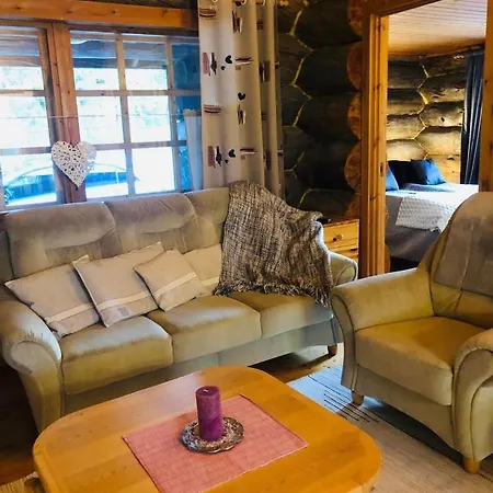 Karhuntaehti Villa *