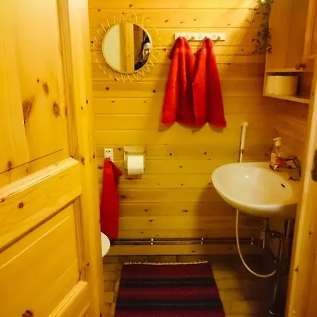 Karhuntaehti Villa *